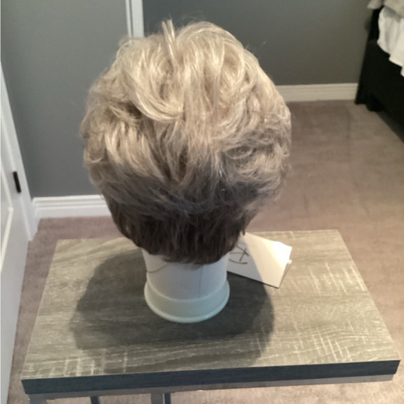 Anne ..hand tied Wig by Jon Renau - Picture 8 of 11